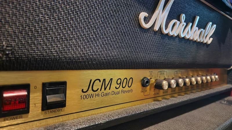 Cabezal de guitarra Marshall JCM900